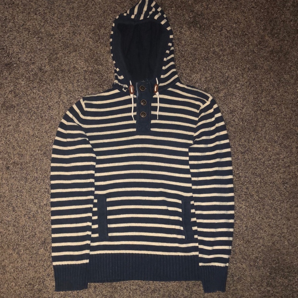 LOOG LabelofGradedGoods Navy Blue & White Sweater